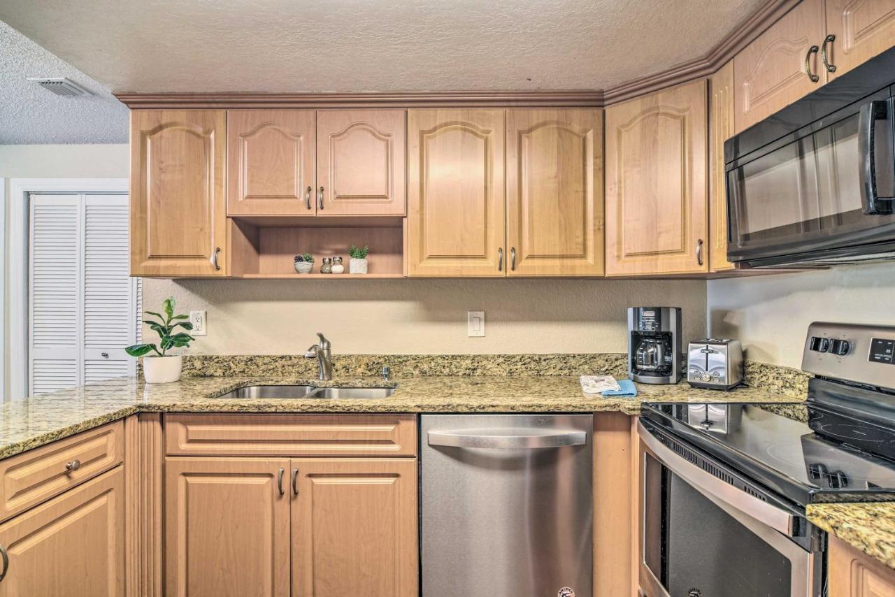 Sarasota Escape About 4 Mi To Siesta Key Beach! Exterior photo